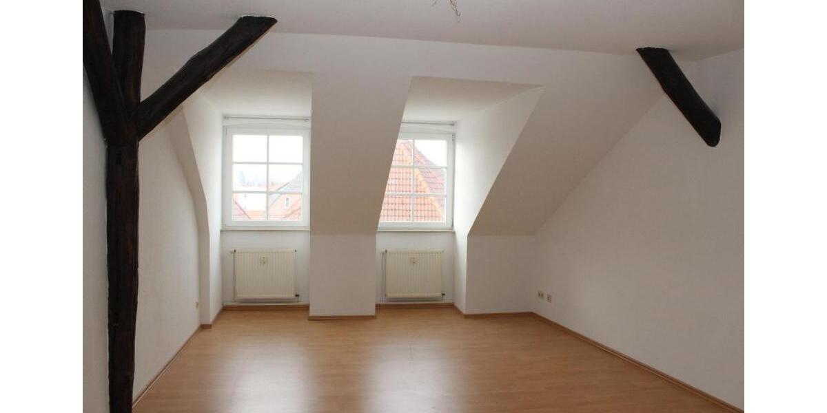 Dachgeschoßwohnung Hagenow - 4 Zimmer, 85 m&sup2;, 590&euro; | Angebot:25868132