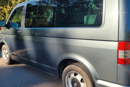 VW T5 Caravelle 325.000 km 11.300 € Kandern 79400