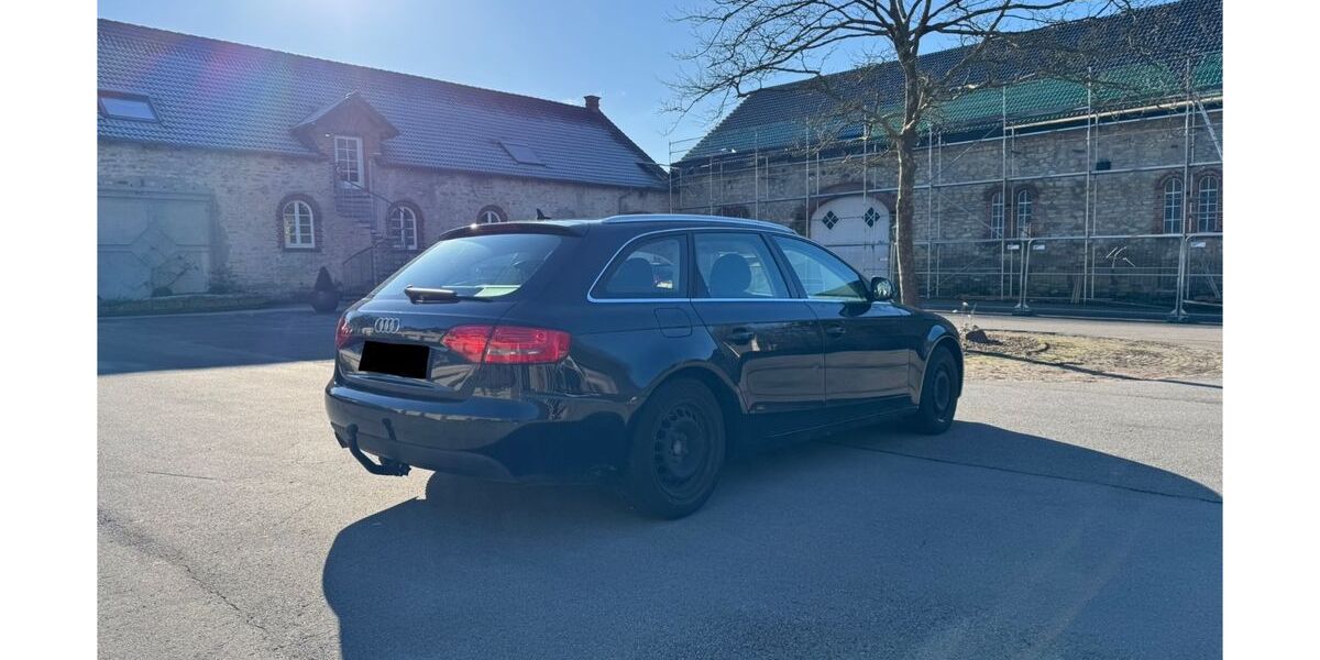 Audi A4 125.000 km 7.999 € Möhnesee 59519