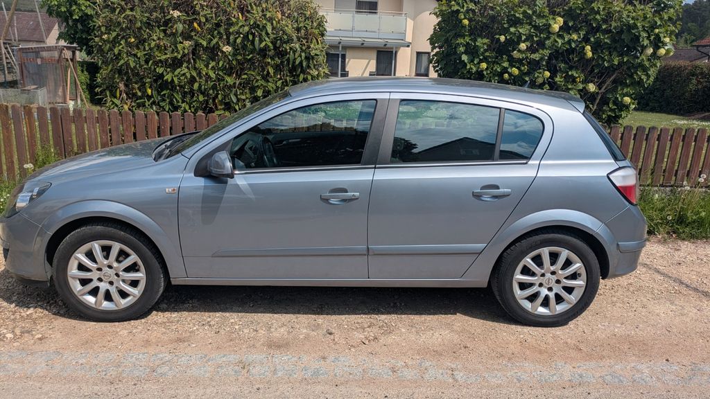 Opel Astra 196.000 km 1.750 &euro; Spalt 91174