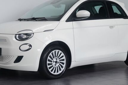Fiat 500e 8.902 km 16.850 &euro; Wiesbaden 65205