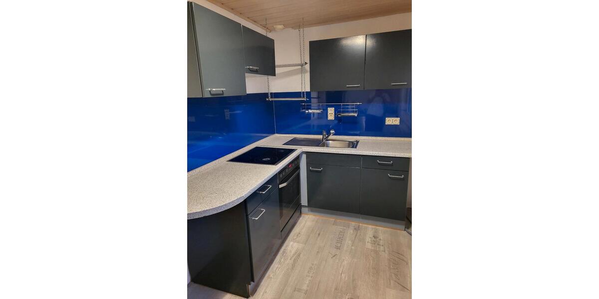 Dachgeschoßwohnung Büdingen - 1 Zimmer, 70 m&sup2;, 550&euro; | Angebot:25406569