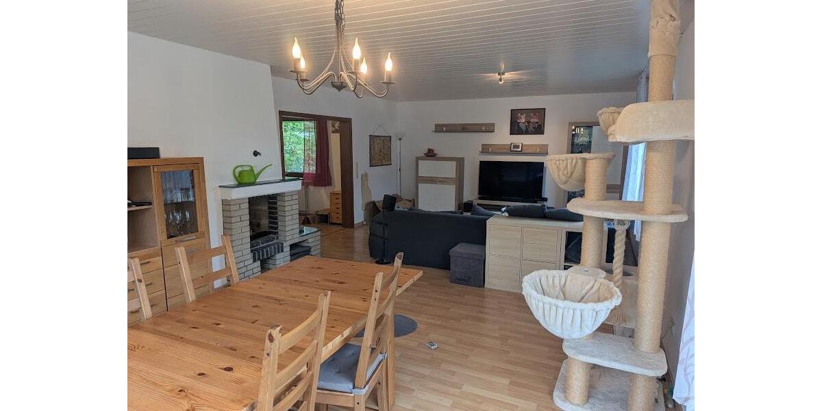 Erdgeschoßwohnung Bremen Vegesack - 4 Zimmer, 114 m&sup2;, 1.100&euro; | Angebot:26279609