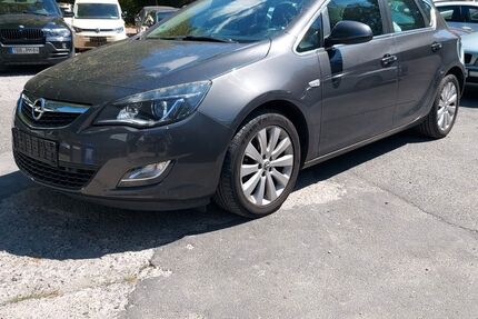 Opel Astra 151.000 km 5.850 &euro; Würzburg 97082