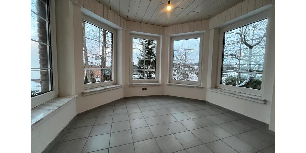 Erdgeschoßwohnung Kierspe - 2.5 Zimmer, 110 m&sup2;, 890&euro; | Angebot:25433264