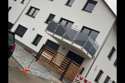 Wohnung zum Mieten in Kieselbronn 1.200 € 90 m²