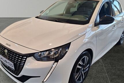 Peugeot 208 40.104 km 19.690 &euro; Lübeck 23562