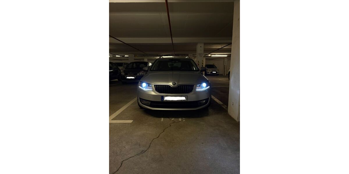 Skoda Octavia 189.983 km 12.100 &euro; Limbach Oberfrohna 09212