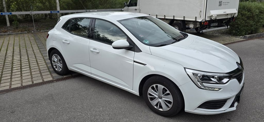 Renault Megane 31.100 km 12.000 € Puchheim 82178
