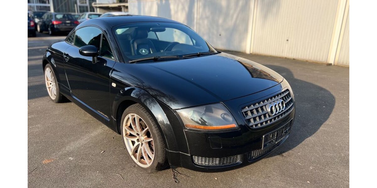 Audi TT 232.113 km 4.899 &euro; Henstedt-Ulzburg (bei Hamburg) 24558