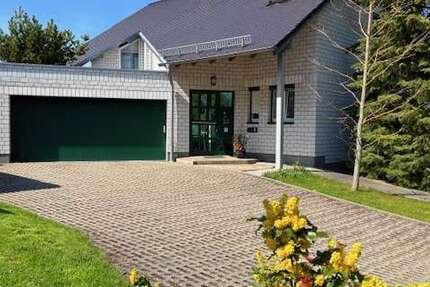 Haus Zwickau Cainsdorf - 5 Zimmer, 239 m&sup2;, 440.000&euro; | Angebot:26628898