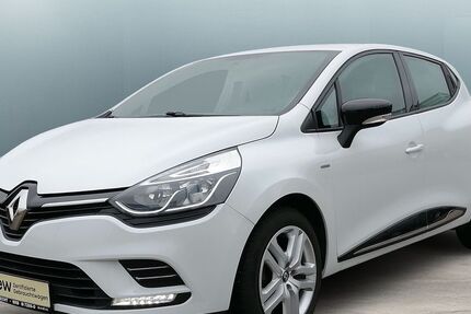 Renault Clio 22.452 km 9.990 &euro; Brandenburg a.d. Havel 14772