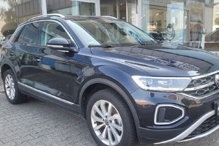 VW T-Roc 43.170 km 23.990 &euro; Gräfelfing 82166