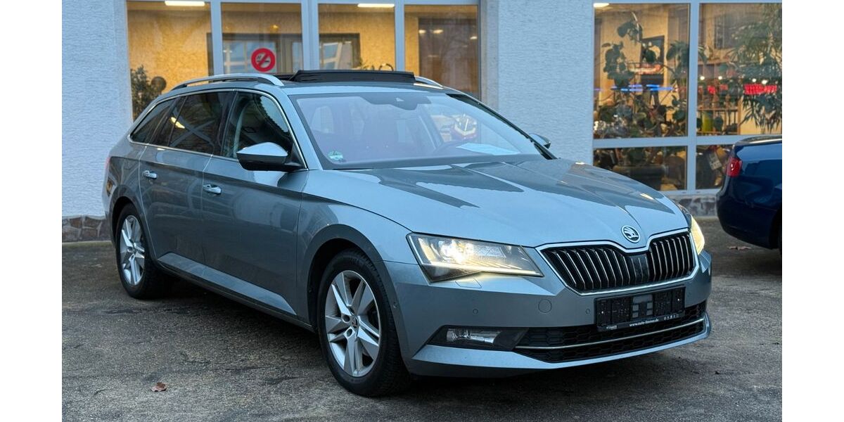 Skoda Superb 127.000 km 17.999 &euro; Wiesbaden 65203