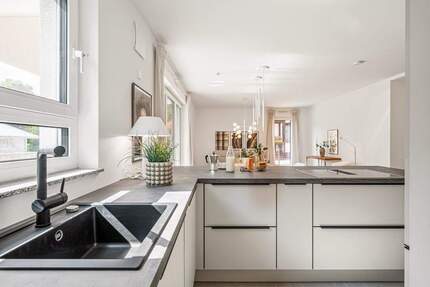 Wohnung Wiesbaden Biebrich - 3 Zimmer, 84 m&sup2;, 609.000&euro; | Angebot:26037083