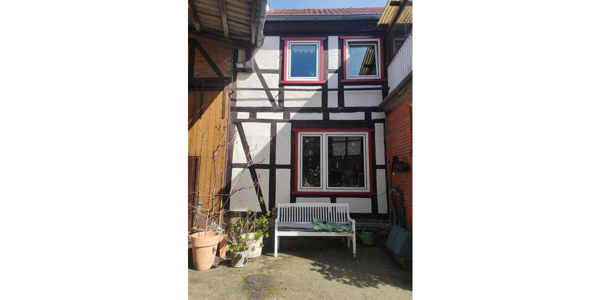 Bauernhaus, Landhaus Königslutter am Elm - 7 Zimmer, 146 m&sup2;, 280.000&euro; | Angebot:26305204