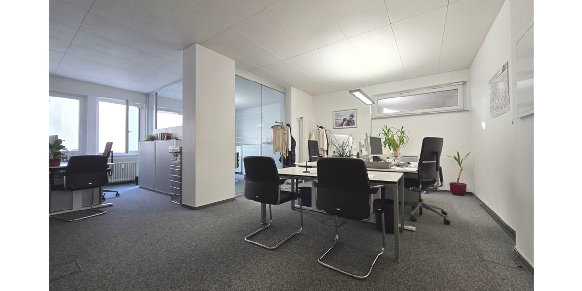 Gewerbeobjekt Singen (Hohentwiel) Singen - 4 Zimmer, 439.000&euro; | Angebot:25689392