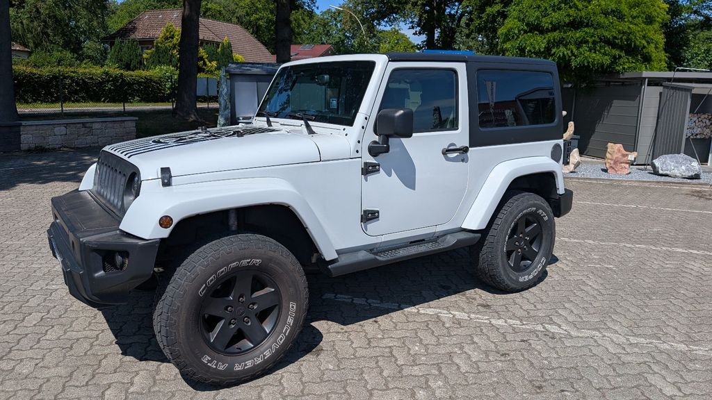 Jeep Wrangler 144.200 km 24.600 &euro; Hamburg 22417