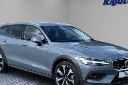 Volvo V60 Cross Country 43.166 km 42.950 &euro; Bad Grönenbach 87730