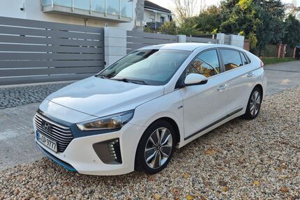 Hyundai IONIQ 75.000 km 13.600 € Berlin 13053