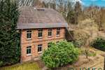 Zweifamilienhaus in ruhiger Naturlage mit Wassernähe– saniertes ehemaliges Bahnhofs-Häuschen - Zweifamilienhaus Sternebeck | Angebot:26095138