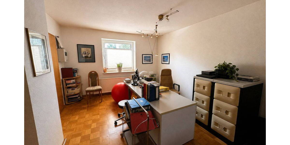 Doppelhaushälfte Mülheim an der Ruhr Mitte-Ost - 7 Zimmer, 142 m&sup2;, 450.000&euro; | Angebot:26641824