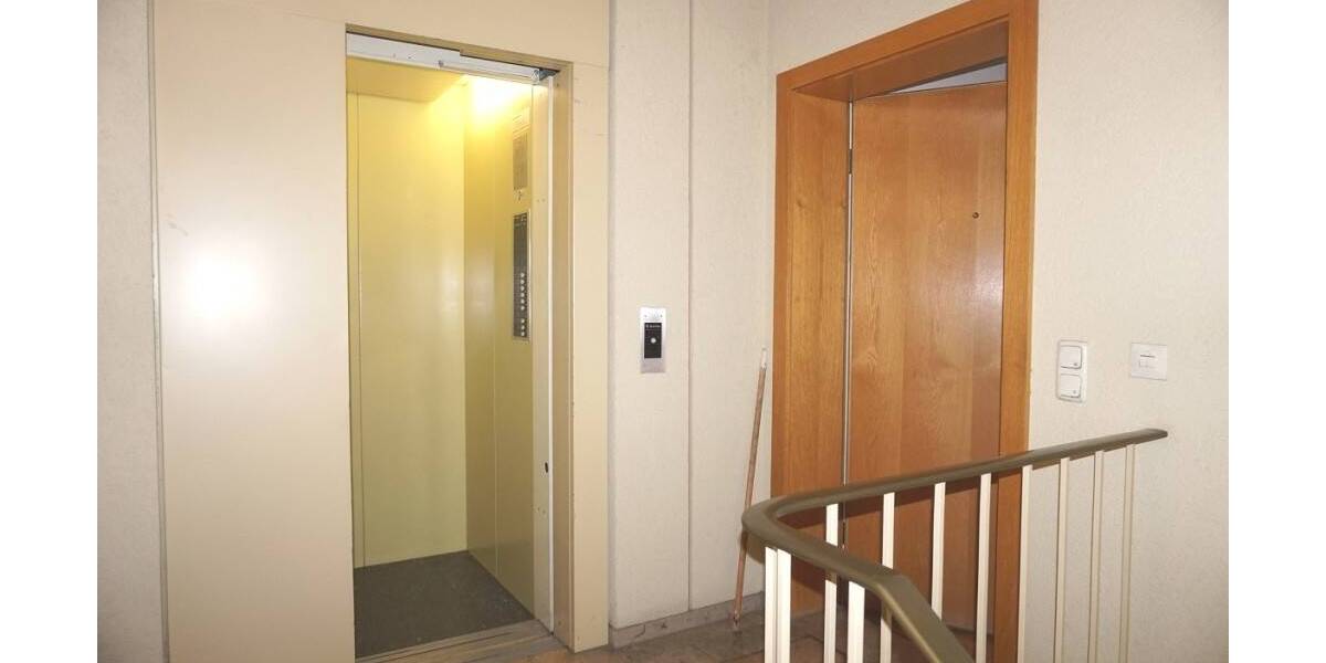 Etagenwohnung Erlangen Erlangen-Süd - 2 Zimmer, 64 m&sup2;, 795&euro; | Angebot:26402823