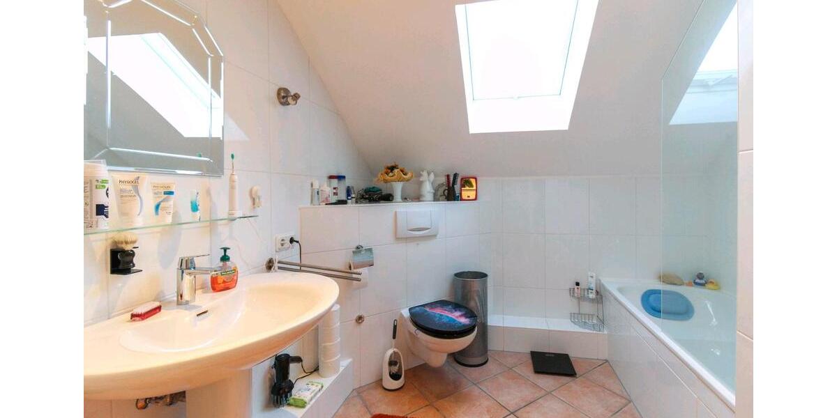 Maisonettenwohnung Rotenburg an der Fulda - 2 Zimmer, 91 m&sup2;, 1.820&euro; | Angebot:26413389