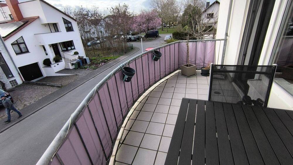 Etagenwohnung Bischofsheim - 3 Zimmer, 83 m&sup2;, 325.000&euro; | Angebot:25940394