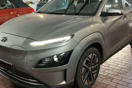 Hyundai KONA 50.694 km 15.400 &euro; Bonn 53227