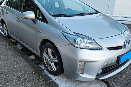 Toyota Prius 121.000 km 11.600 &euro; Neuötting 84524