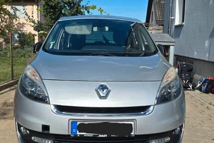 Renault Grand Scenic 218.000 km 1.400 € Wolfschlugen 72649