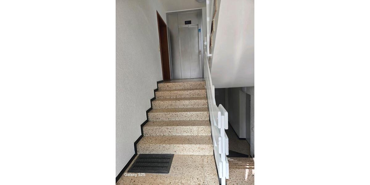 Dachgeschoßwohnung Saarbrücken Neue Bremm - 4 Zimmer, 86 m&sup2;, 265.000&euro; | Angebot:27030056
