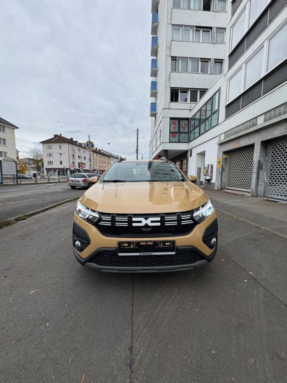 Dacia Sandero 1.355 km 18.200 € Fritzlar 34560