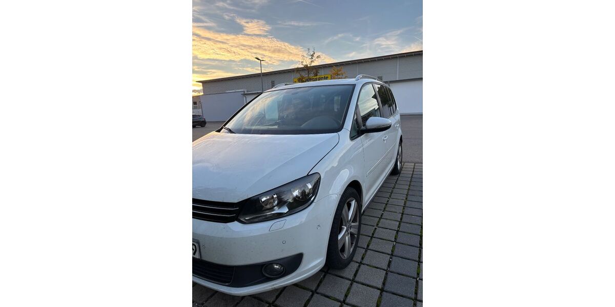 VW Touran 109.000 km 11.400 € Aitrach 88319