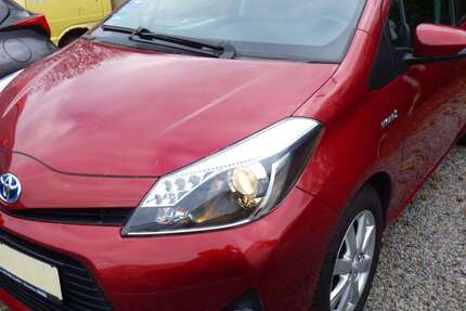Toyota Yaris 76.500 km 10.860 &euro; Glauchau 08371