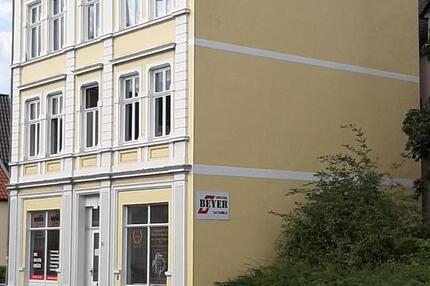 Dachgeschoßwohnung zu vermieten 3 ZKB in zentraler Lage