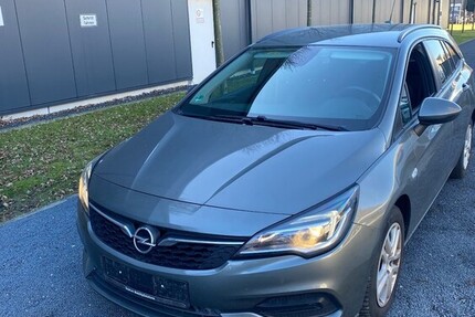 Opel Astra K Sports1.5CDTI.NAVI.VOLL-LED.PDC.11/20 108.000 km 7.500 &euro; Hilden 40721
