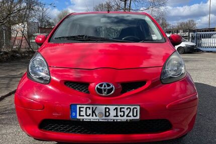 Toyota Aygo (X) 141.000 km 2.000 &euro; Hamburg 22525