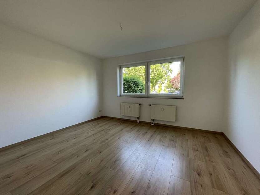 Endlich zu Hause! Moderne 2-RW mit direktem Gartenzugang!