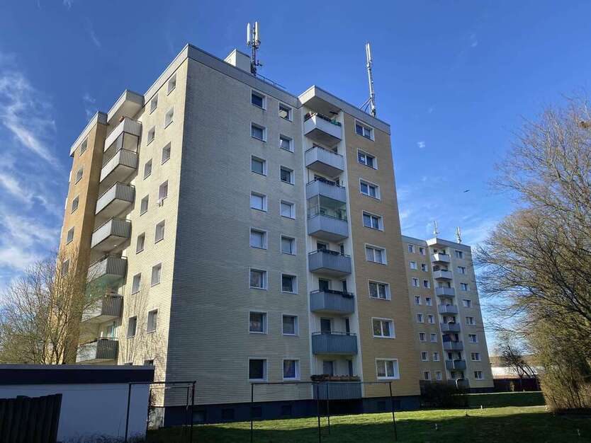 Wohnung zum Mieten in Neumünster 540 € 67 m²