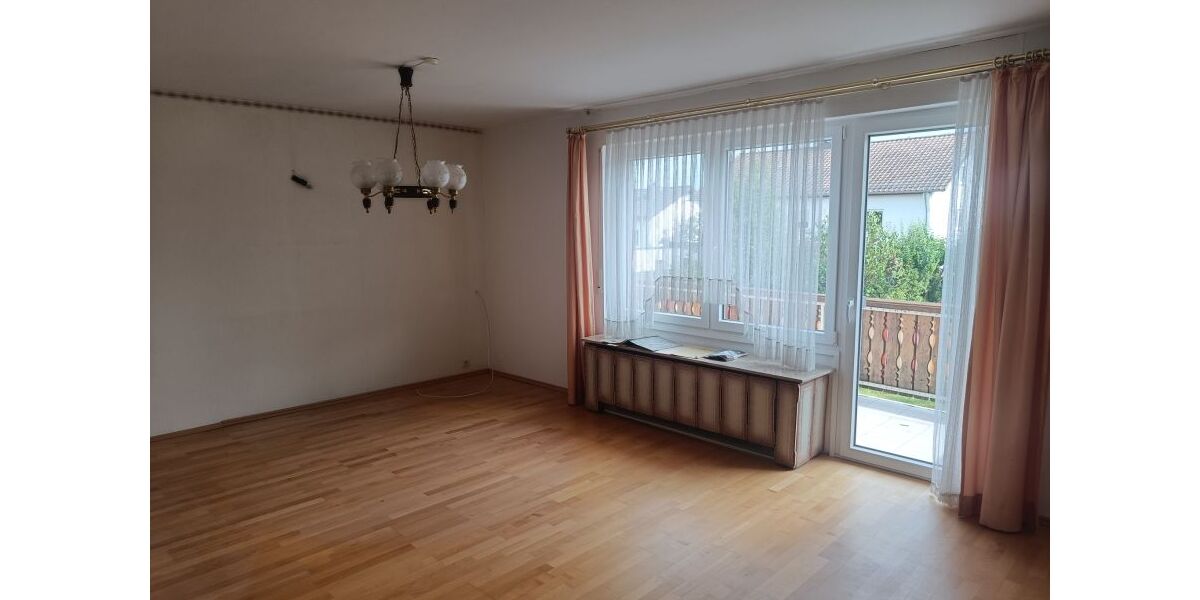 Provisionsfrei* Freistehendes Einfamilienhaus auf 650 m² Grundstück in ruhiger 30er-Zone - Einfamilienhaus Heiligenroth | Angebot:27129573