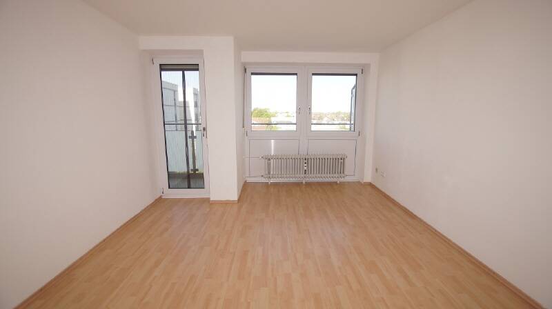 Etagenwohnung Straubing - 1 Zimmer, 42 m&sup2;, 390&euro; | Angebot:26439370
