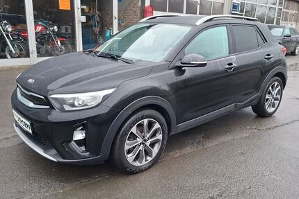 Kia Stonic 103.000 km 11.490 &euro; Naila 95119