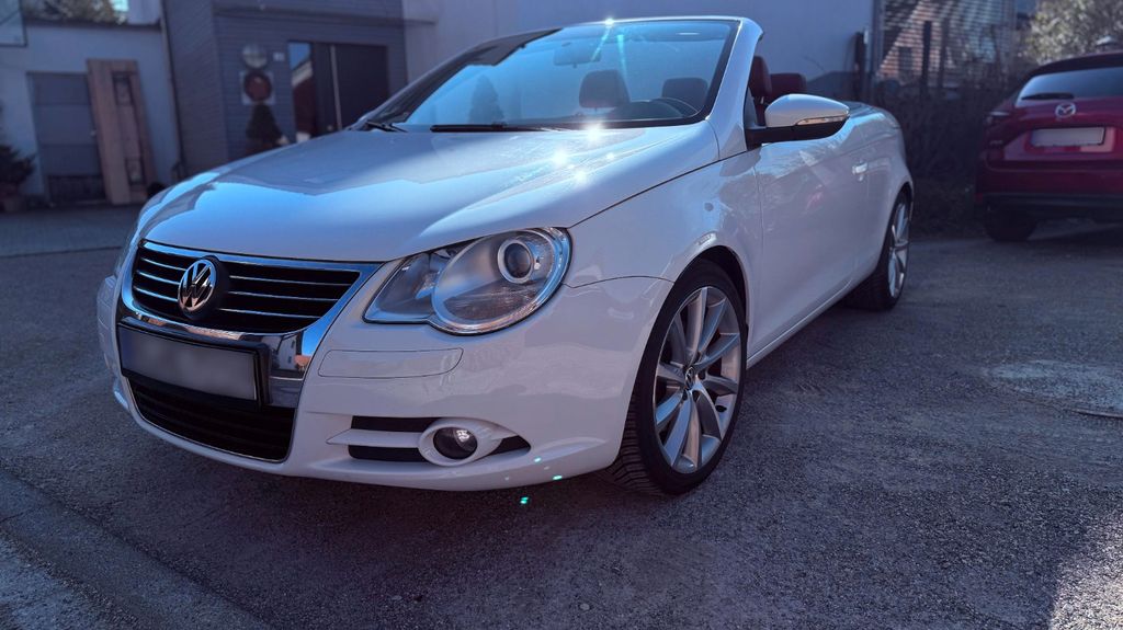 VW Eos 165.500 km 5.950 &euro; Borchen 33178