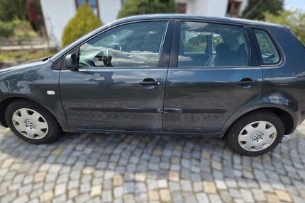 VW Polo 225.238 km 890 &euro; Michelsneukirchen 93185