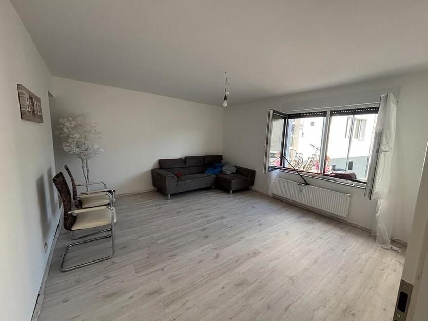 Wohnung ca.80qm 900€ warm