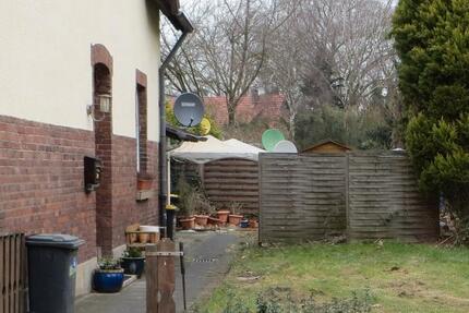 Haus Duisburg Hamborn - 4 Zimmer, 70 m&sup2;, 107.000&euro; | Angebot:26840110