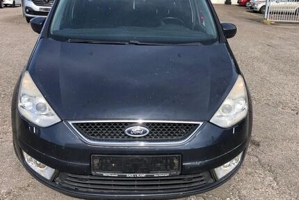 Ford Galaxy 363.000 km 1.999 € Tuttlingen 78532