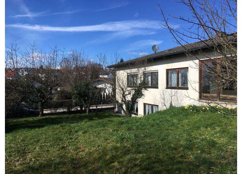 Haus zum Kaufen in Nandlstadt 890.000 € 359 m²